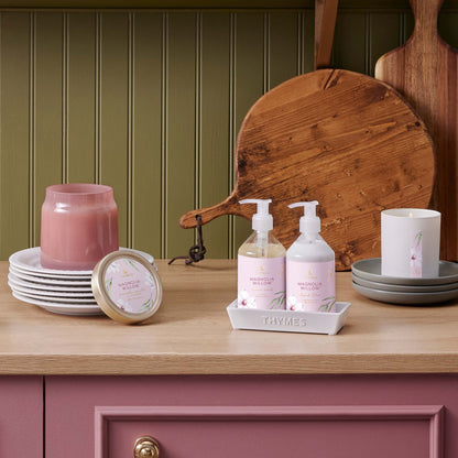 Magnolia Willow Statement Poured Candle